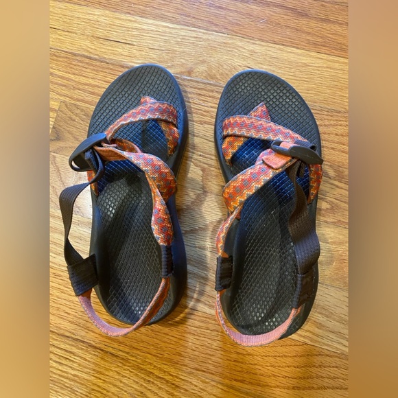 Chaco Z/2 Yampa Sandel Orange Fabric Toe Strap Sandals Pattern Women's Size 7 - Picture 2 of 5